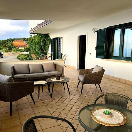 Villa Kiru Vibo Valentia Buitenkant foto