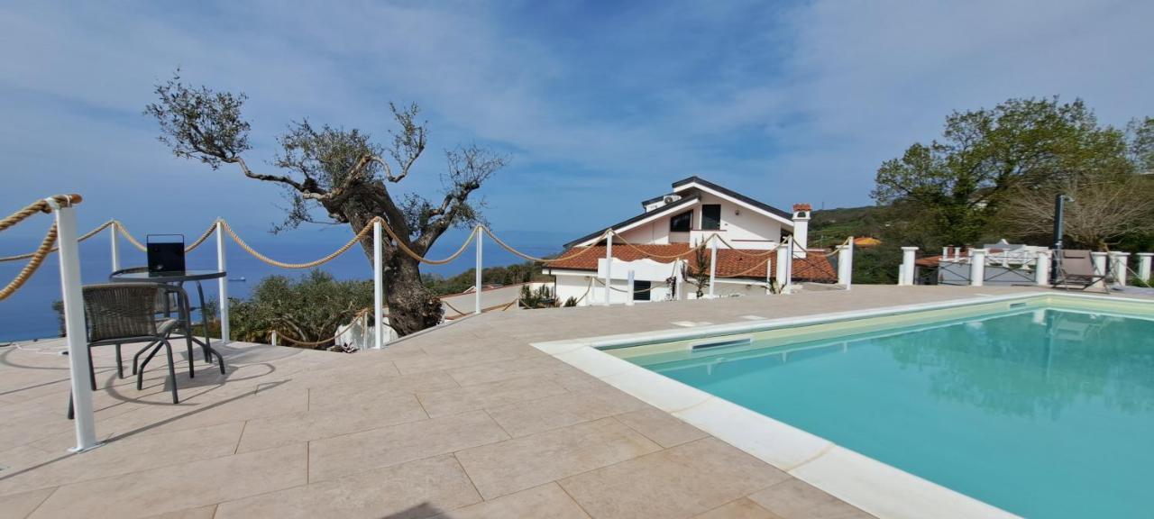 Villa Kiru Vibo Valentia Buitenkant foto
